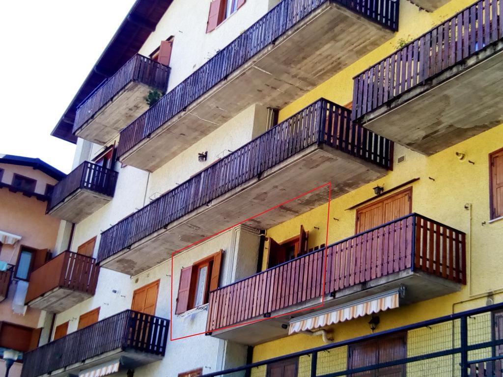 Apartament Bilocale A Piazza Brembana Zewnętrze zdjęcie