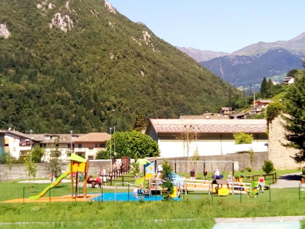 Apartament Bilocale A Piazza Brembana Zewnętrze zdjęcie